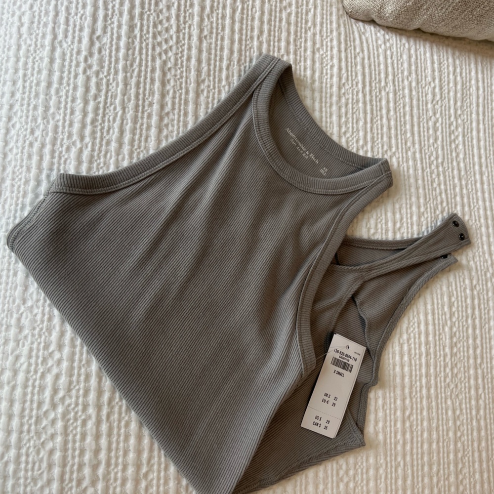 Women’s Abercrombie Soft Ribbed High Neck Tank Top Body Suit in Gray Size XS